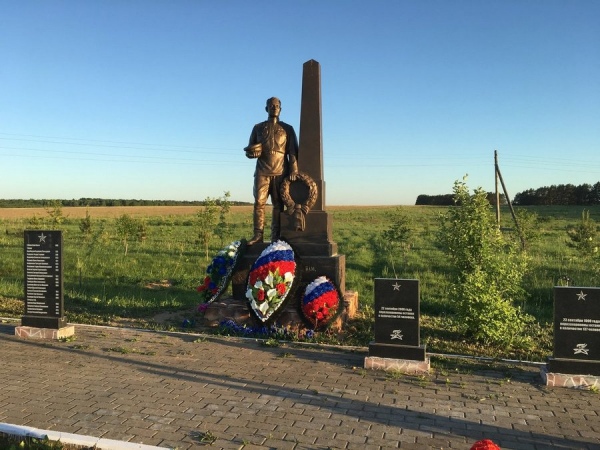 Московский поисковый отряд "Обелиск" ищет родных узбекистанца-солдата Великой Победы