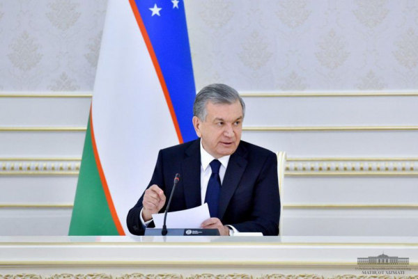 Президент поручил смягчить карантинные ограничения в районах, свободных от коронавируса: также будет разрешено продолжить все виды строительных работ