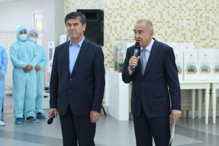 В Ташкенте участникам Великой Отечественной Войны вручили подарки от президента