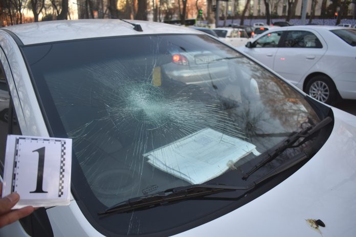 сбил на переходе