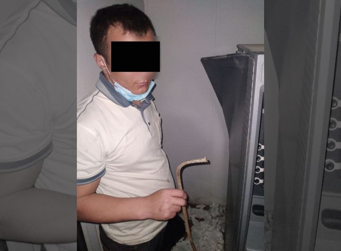 взлома банкомата