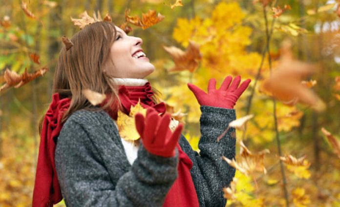 woman-fall-autumn