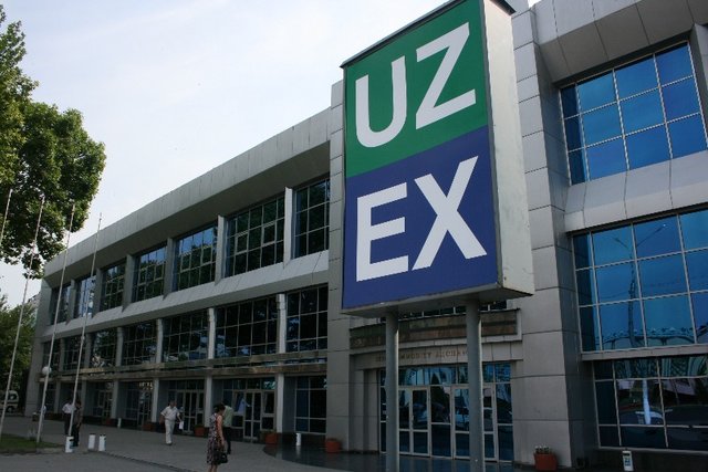 UzRTSB-1
