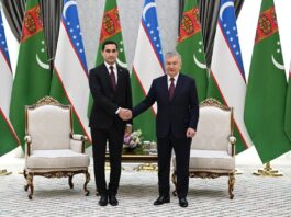 Президенты Узбекистан и Туркменистана провели встречу в узком формате