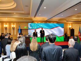 Азербайджан отметил День Победы в Ташкенте