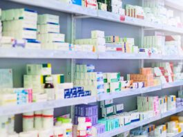 Система сырая: врач просит остановить внедрение электронных рецептов в Узбекистане