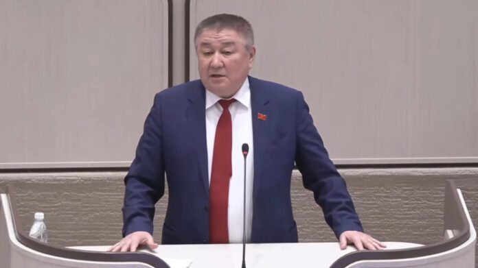 Депутат Жогорку Кенеша обосновал своё предложение продавать воду соседям