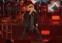 Концерт Александра Иванова и группы «Рондо» во Дворце дружбы народов: зал пел вместе с артистом