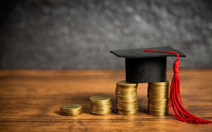 Студенты техникумов будут получать стипендию вне зависимости от оценок