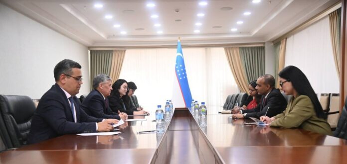 Первый заместитель министра иностранных дел Узбекистана провел встречу  с послом Бангладеш